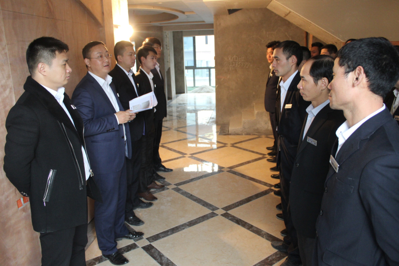 新思路裝飾舉辦施工知識現(xiàn)場培訓(xùn)